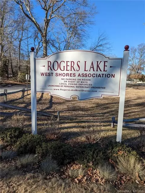 5 Ledge Trl, Lyme, CT 06371