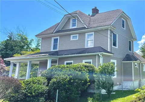 762 Knapps Hwy, Fairfield, CT 06824