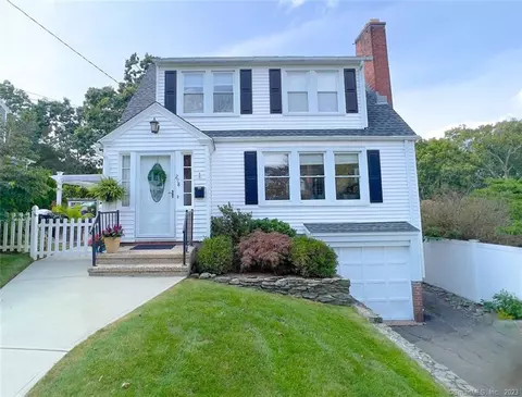 298 Richmond Ave, West Haven, CT 06516