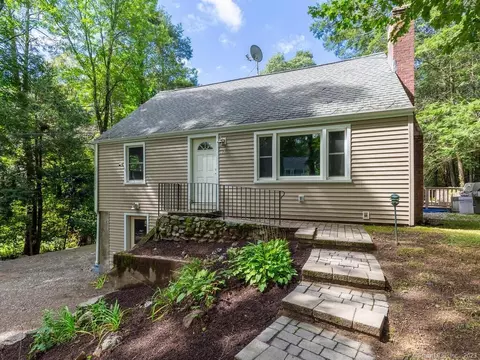 42 Bristol Dr, Canton, CT 06019