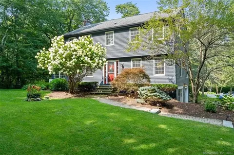 14 Bethke Rd, Killingworth, CT 06419