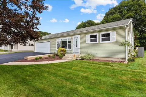 239 Sentinel Hill Rd, Derby, CT 06418