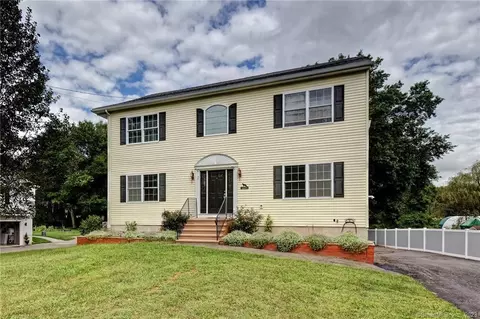 2231 Meriden Waterbury Tpke, Southington, CT 06489