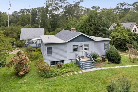 291 N Stonington Rd, Stonington, CT 06378