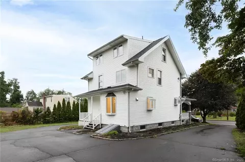 373 Quinnipiac Ave, North Haven, CT 06473
