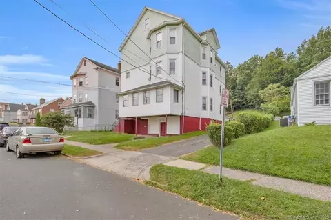 194 Gold St, New Britain, CT 06053