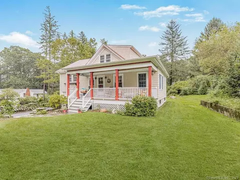43 Putnam Park Rd, Bethel, CT 06801