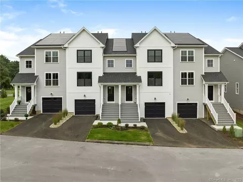 14 Soderman Way #14, Cheshire, CT 06410
