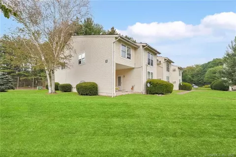 949 Pleasant Valley Condo #10-10, South Windsor, CT 06074