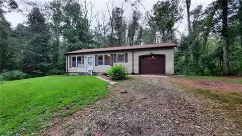 217 Christian Hill Rd, Brooklyn, CT 06234