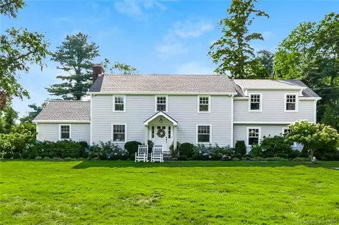 21 Driftway Ln, Darien, CT 06820