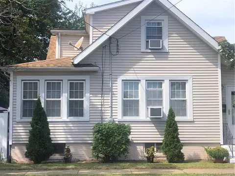176 Glen View Ter, New Haven, CT 06515