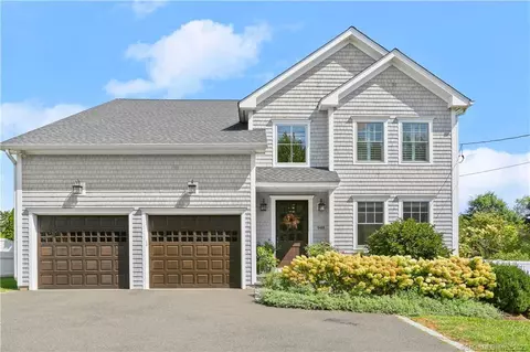 948 N Benson Rd, Fairfield, CT 06824