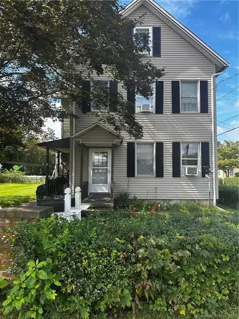 12 Day St, Ansonia, CT 06401