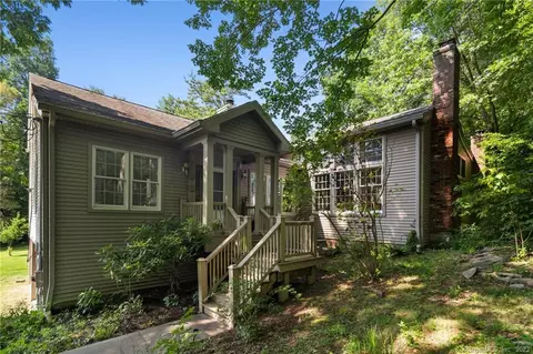 157 2nd Hill Rd, New Milford, CT 06776