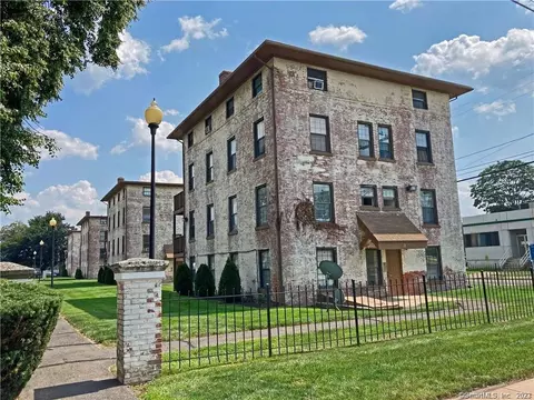 76 Van Block Ave #6E, Hartford, CT 06106