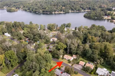 82 Bissell Rd, Coventry, CT 06238