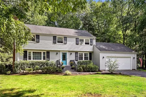 117 Haynes Rd, Avon, CT 06001