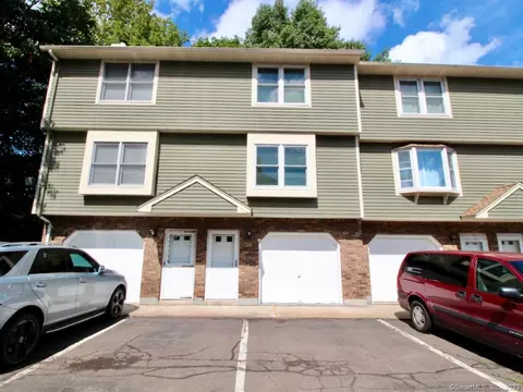 680 N Colony St #26, Meriden, CT 06450