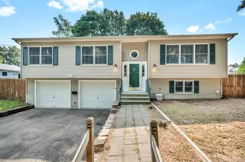 10 Tolli Ter, East Haven, CT 06512