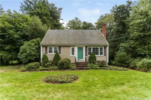 28 Carolyn Dr, Hebron, CT 06248