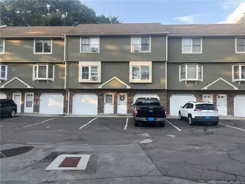 680 N Colony St #22, Meriden, CT 06450