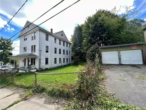 1 N Barnes St, Waterbury, CT 06704