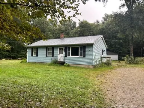 251 Modock Rd, Putnam, CT 06260