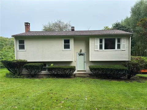 27 Town Farm Rd, New Milford, CT 06776