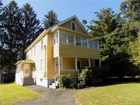 5 Barnes St, Bristol, CT 06010