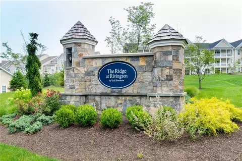 18 Winding Ridge Way #18, Danbury, CT 06810