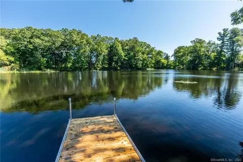 29 Crescent Beach Dr, Enfield, CT 06082