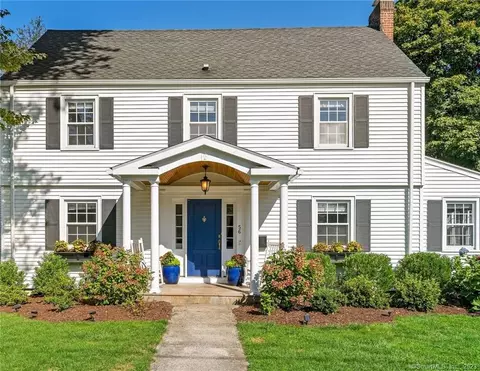 56 Linnard Rd, West Hartford, CT 06107