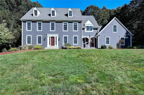 1389 Diamond Lake Rd, Glastonbury, CT 06033