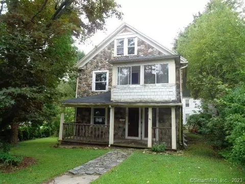 178-180 Queen St, Bristol, CT 06010