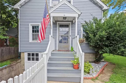 15 Lucy St, Greenwich, CT 06831
