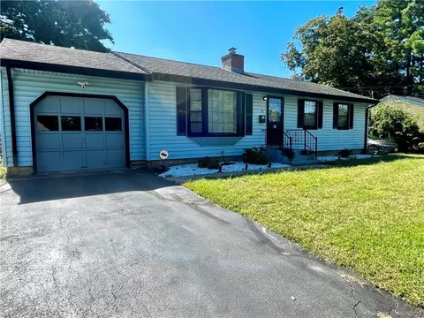 21 Goodwin St, East Hartford, CT 06108