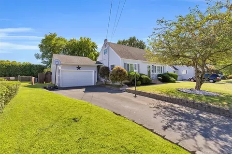 225 Sandra Dr, East Hartford, CT 06118