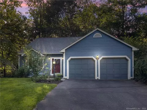 63 Osprey Cir #63, South Windsor, CT 06074