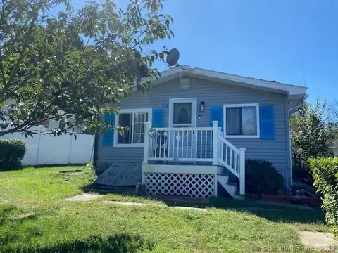 31 Morin Ave, Coventry, CT 06238