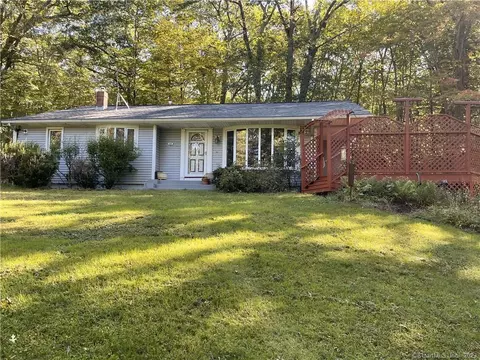 88 Scotland Rd, Sprague, CT 06330