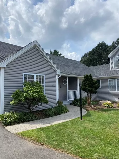 525 Antelope Trl #525, Shelton, CT 06484