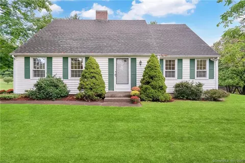 589 Orchard Rd, Berlin, CT 06037