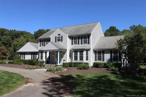 118 Washington Ridge Rd, New Milford, CT 06776