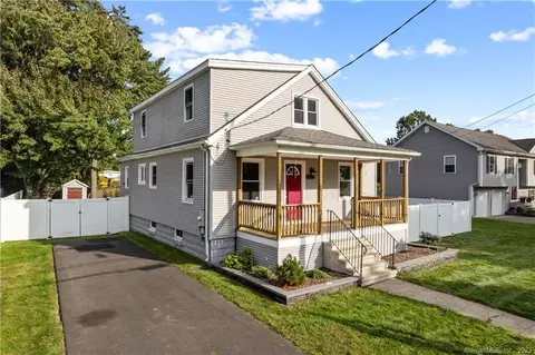 22 Roseleah Ave, Plainville, CT 06062