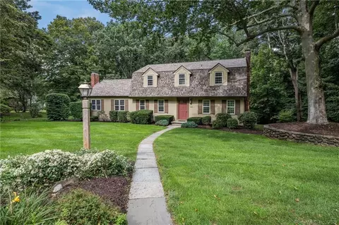 1141 Fox Hill Rd, Cheshire, CT 06410