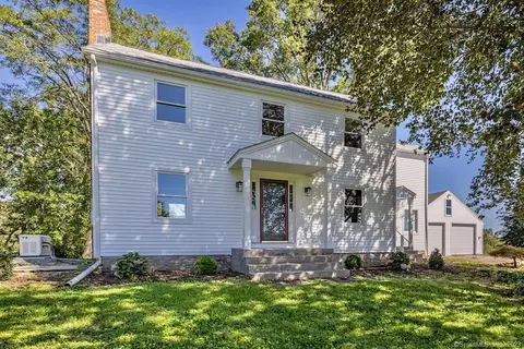 41 York Rd, Lebanon, CT 06249