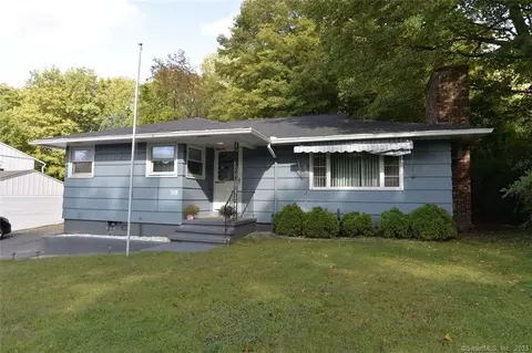 201 Scott Rd, Waterbury, CT 06705
