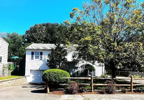 24 Sachem St, Norwalk, CT 06850