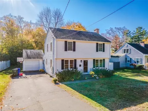 671 Forest St, East Hartford, CT 06118